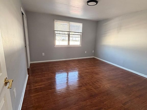 3rd image of 899 Ella T Grasso Blvd