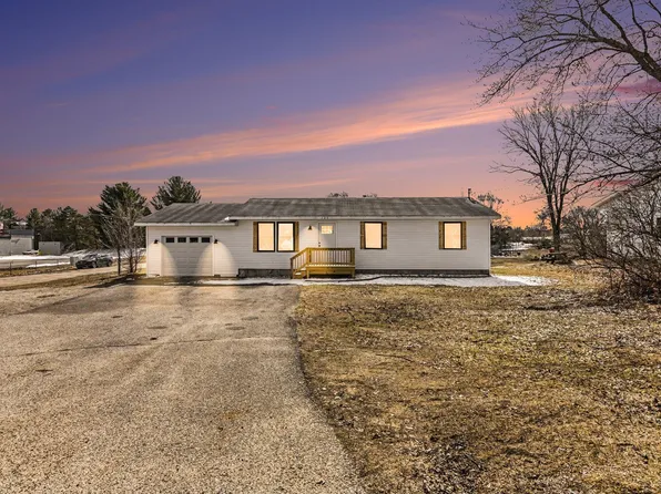 120 E 7th St, Manton, MI 49663