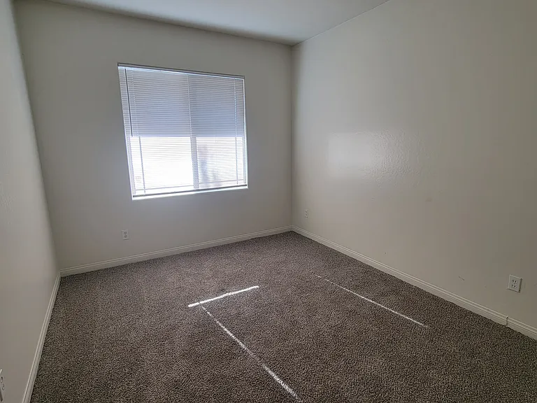 8211 Slider Dr — Photo 11