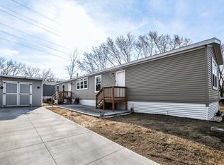10319 Wintergreen St NW, Coon Rapids, MN 55433