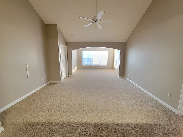 724 Bristol Village Dr #305 — Photo 3