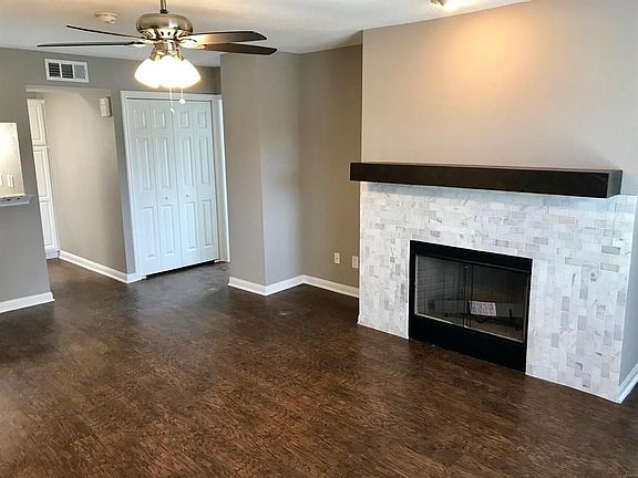 4th image of 1860 White Oak Dr APT 361