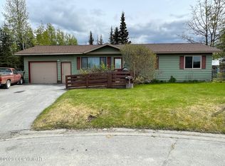 284 Adamson Cir, Soldotna, AK 99669