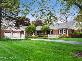 141 Highland Rd, Inverness, IL 60067