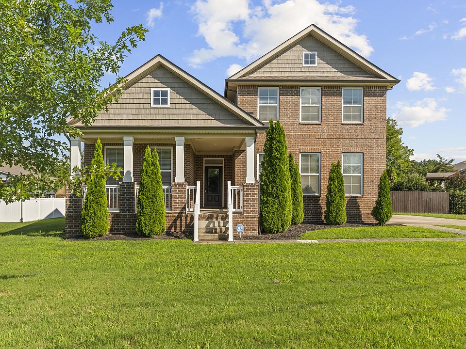 1st image of 303 Twelve Oaks Ln