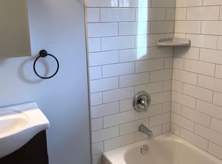 8764 Avery Rd, Broadview Heights, OH 44147