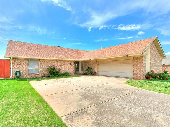 2nd image of 10225 Little Pond Dr