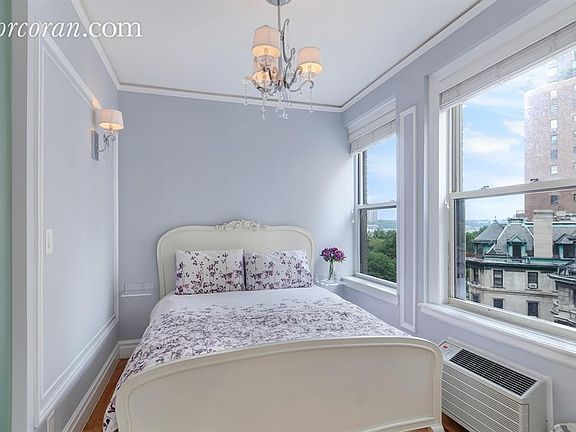 3rd image of 310 W 72nd St #7G