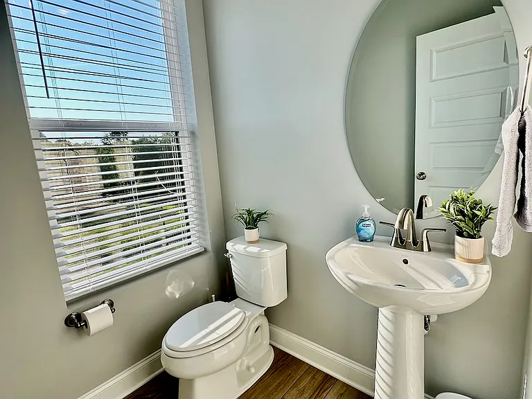 1253 S Blount St #201 — Photo 18