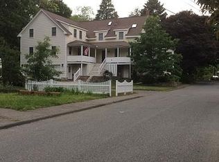 54 Maverick St, Marblehead, MA 01945