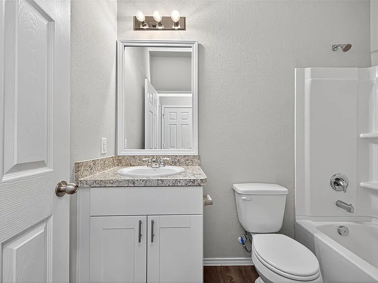 15171 Willow Tree Ln — Photo 34