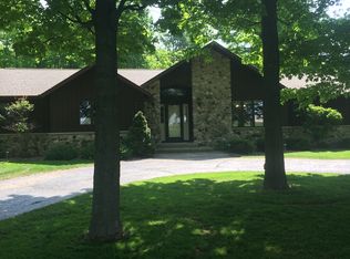 N5350 Hawthorne Rd, Luxemburg, WI 54217