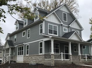 4850 Fairview Ave, Downers Grove, IL 60515