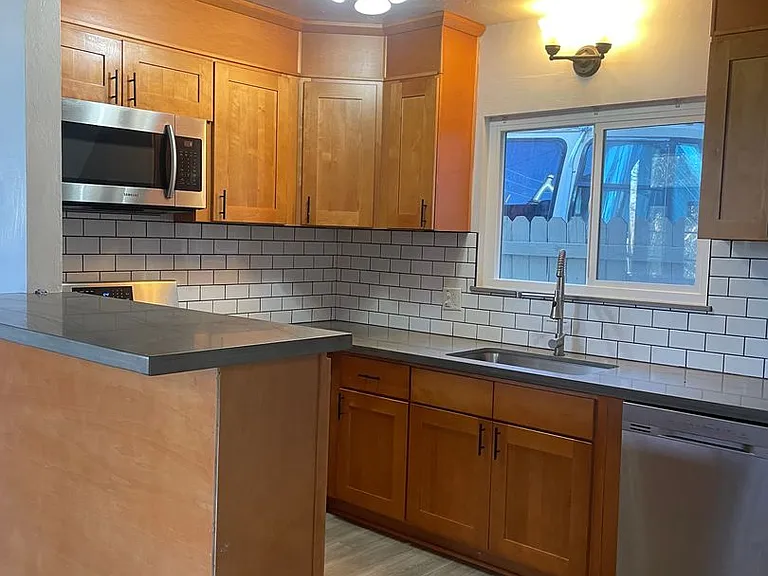 29392 Lake View Dr — Photo 25