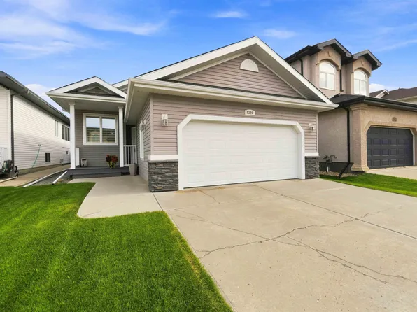 6320 166th Ave NW, Edmonton, AB T5Y 3M9