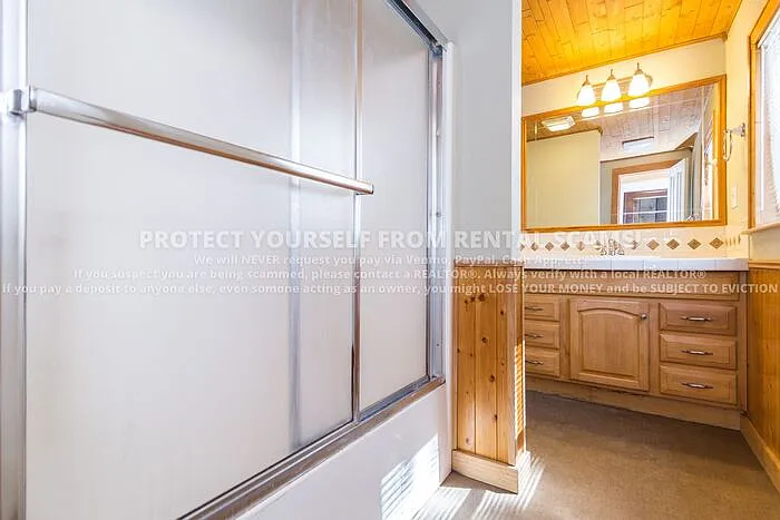 3 bed, 2.0 bath, 1792 sqft, $1,450 — Photo 4