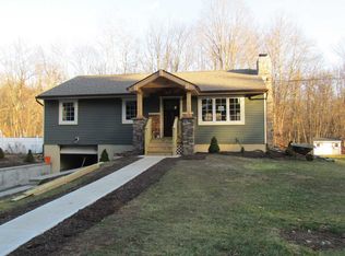 512 Creek Rd, Poughkeepsie, NY 12601