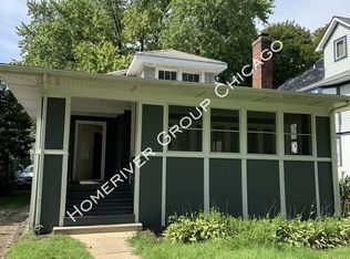 112 S Stone Ave, La Grange, IL 60525