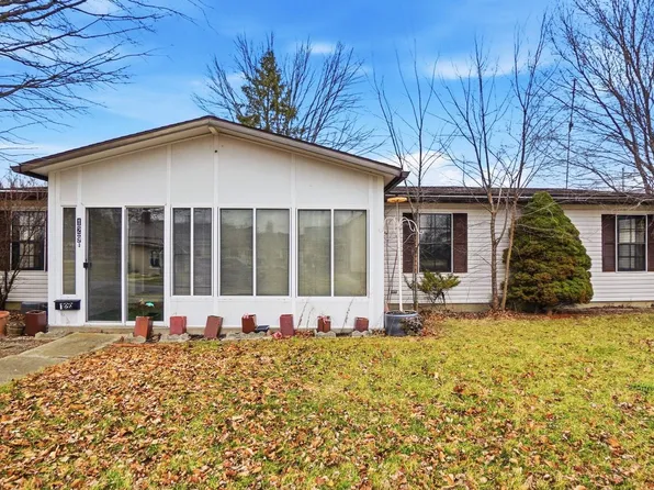 129 S Van Scoyoc St, Avilla, IN 46710