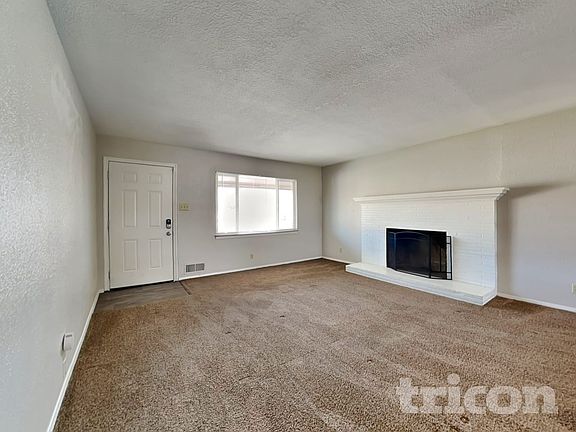 3rd image of 1370 University Ter