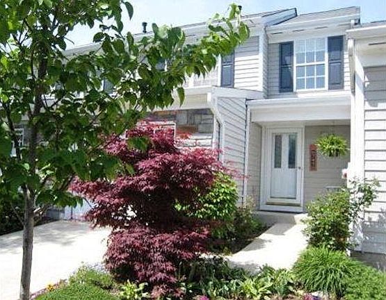 2nd image of 6743 Sandharbor Ct