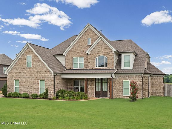 3rd image of 3176 McKenna Way