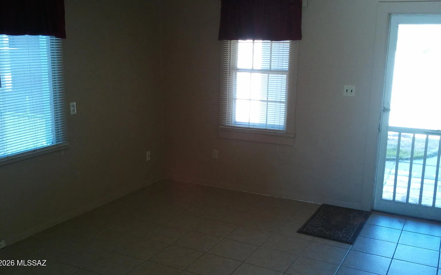 1 bed, 1.0 bath, 710 sqft, $595 — Photo 4