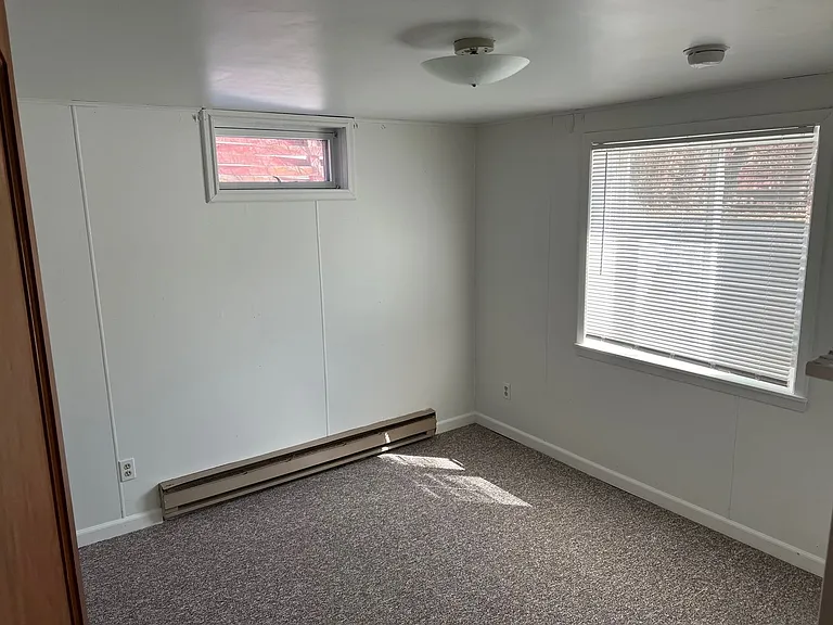 610 S 13th Ave — Photo 11