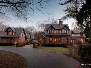 635 E Westminster Dr, Lake Forest, IL 60045