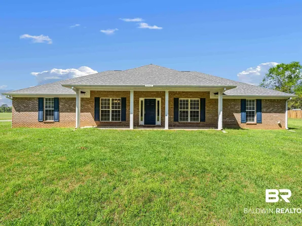 24431 Day Rd, Robertsdale, AL 36567