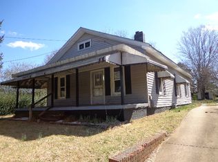 214 Parker St, Graham, NC 27253