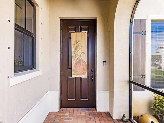 4th image of 5075 Monza Ct