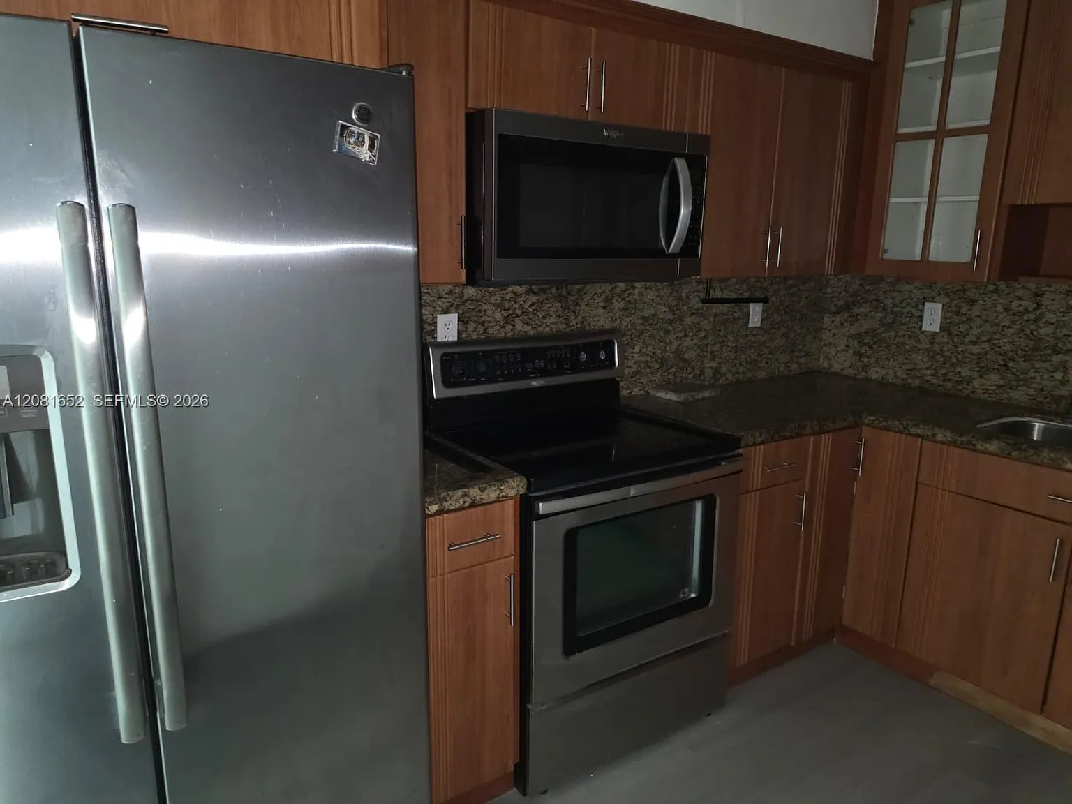 Omega Condo No 4 — Photo 2