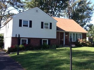 3254 Richlieu Rd, Bensalem, PA