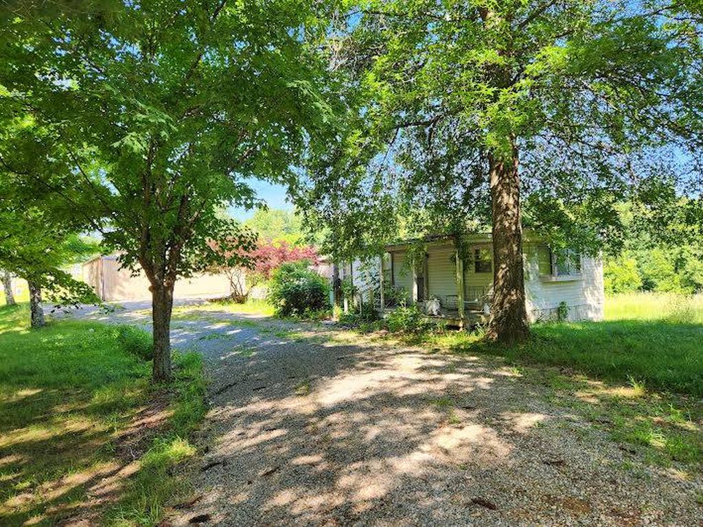 Real estate listing image
