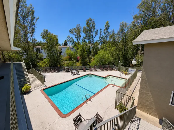 7516 Parkway Dr #1E, La Mesa, CA 91942