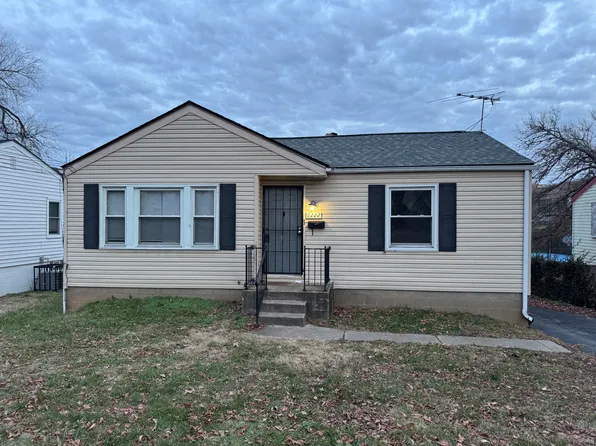 6222 Evergreen Blvd, Saint Louis, MO 63134