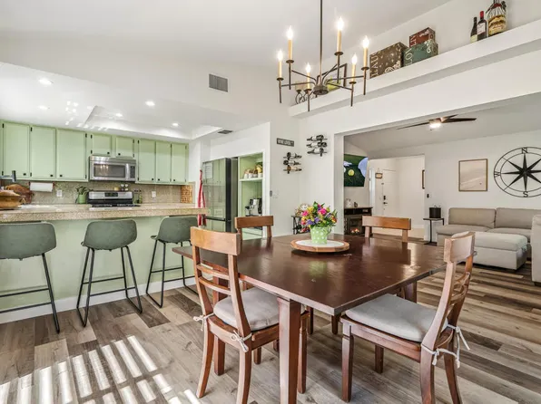 40731 Biscayne Dr, Palm Desert, CA 92211