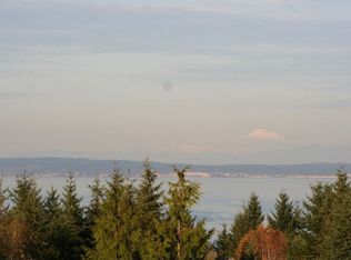 182 Deer Hollow Cir, Port Ludlow, WA 98365