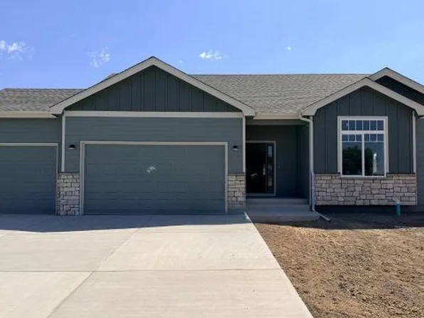 7048 Gateway Crossing St, Wellington, CO 80549
