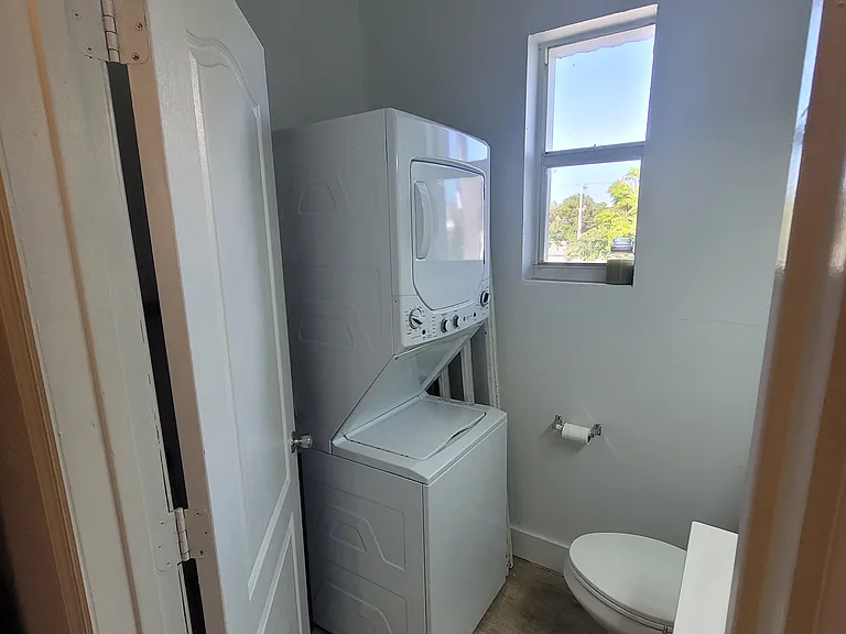 820 Euclid Ave #301 — Photo 11