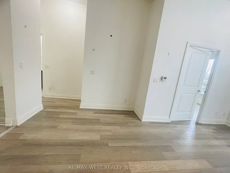 3121 Sheppard Ave E #222 — Photo 9