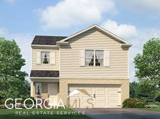 8259 Bluewater Dr, Fairburn, GA 30213