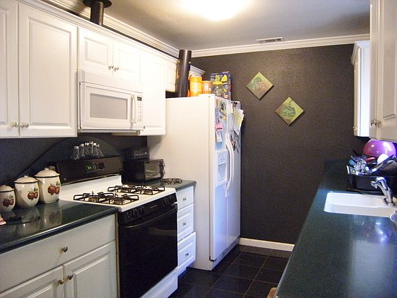 Left side of Galley Kitchen