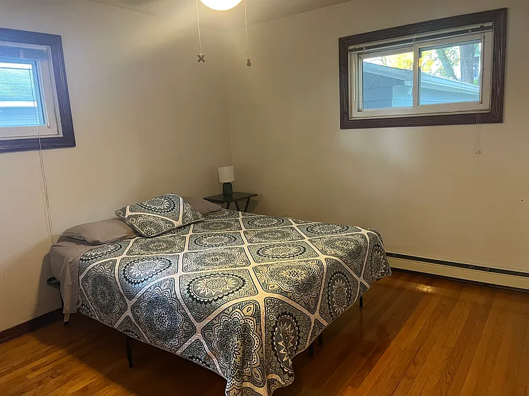 3849-51 Clover Ln #3849 — Photo 8