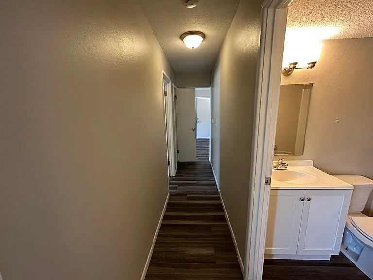 2107 Blairs Ferry Rd NE #2 — Photo 6