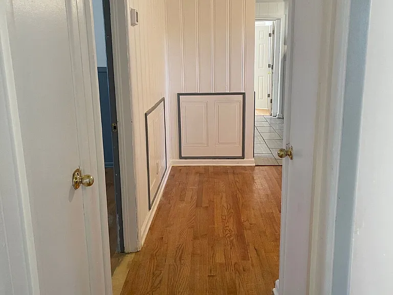 104 Brock St — Photo 20