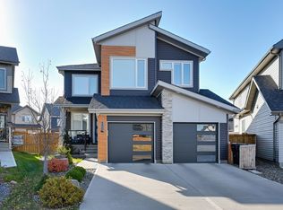 550 Eagleson Wynd NW, Edmonton, AB T6M0Y4
