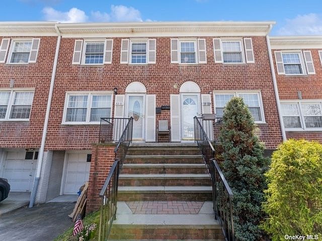 1st image of 6383 Douglaston Pkwy