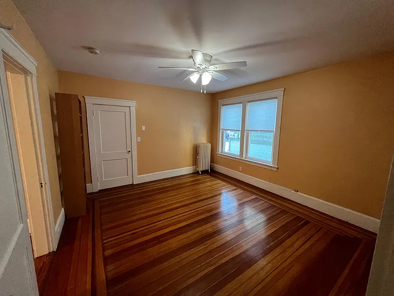 97 Carrington Ave — Photo 7